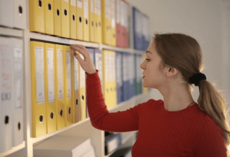 Foundation Directory: How to Choose the Right One for Your Nonprofit 